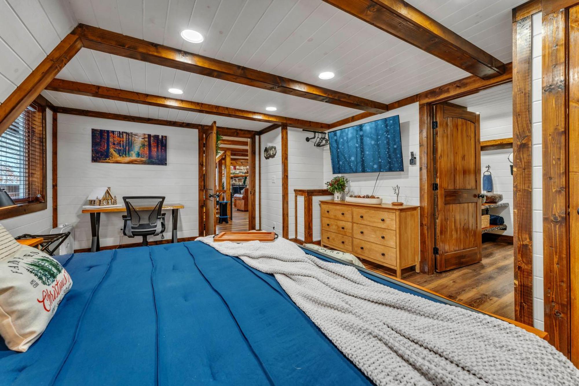 1Mile Downtown, Handicap Ramp, Hot Tub, Game Room 개틀린버그 외부 사진